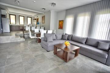 Фото номера Вилла Делюкс Виллы Villa Eta г. Априлци 121