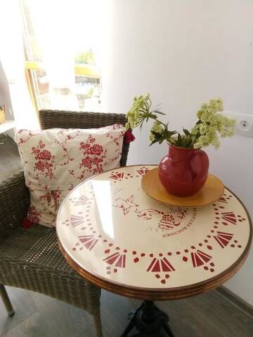 Фото номера Vintage Floral Suite Дома для отпуска Boomerang Guest House г. Априлци 12